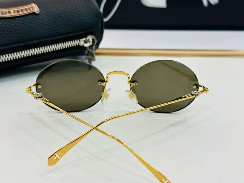 Picture of Chrome Hearts Sunglasses _SKUfw57312741fw